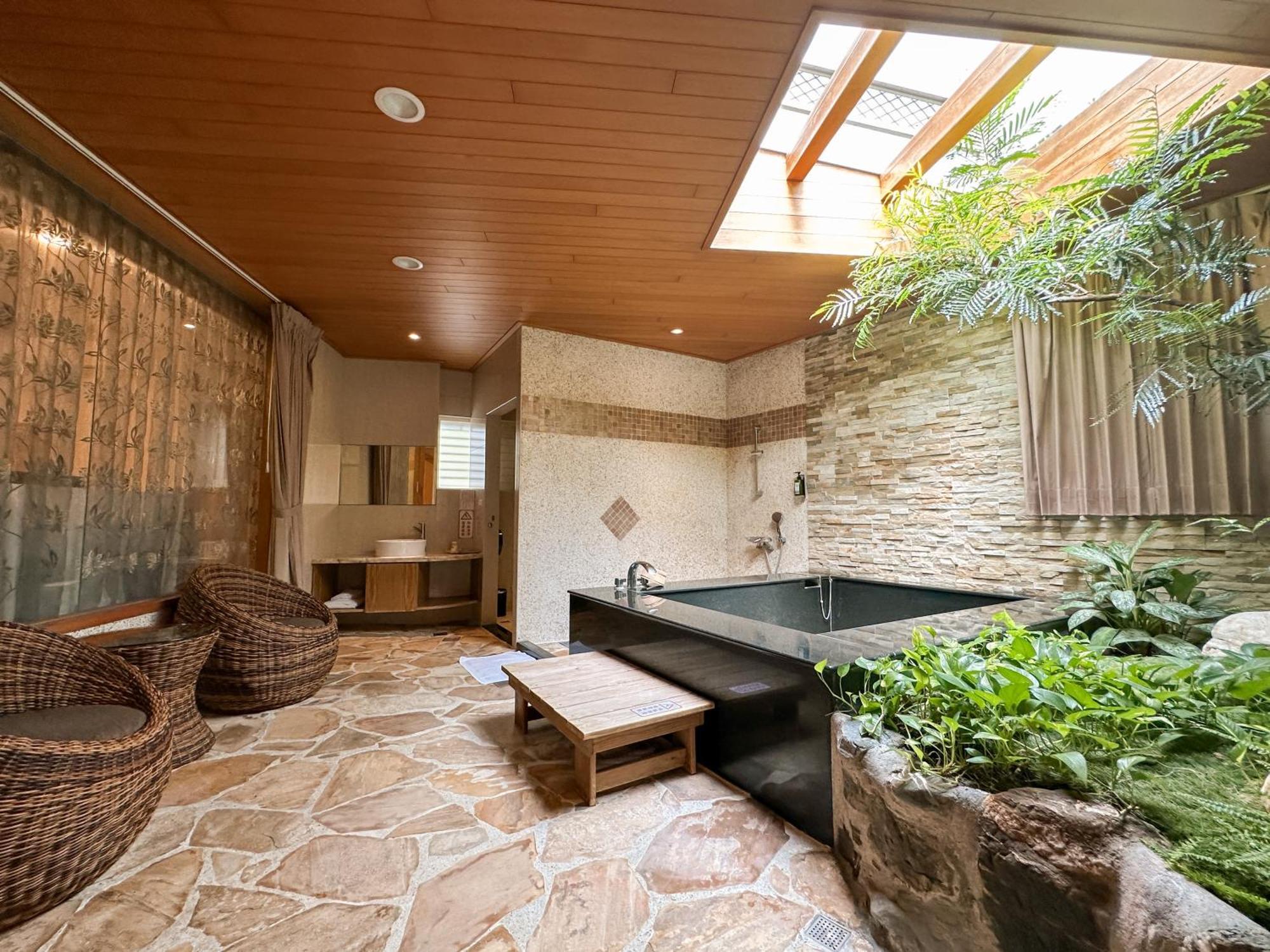 Yage Hotspring House Bed & Breakfast Jiaoxi Exterior foto